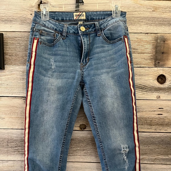 Demin Blvd Skinny Jeans (5) - Picture 1 of 4